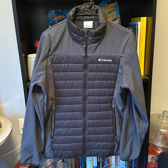Columbia light Rain jacket - Picture 1 of 3